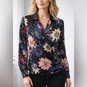 Vero Moda Floral Wrap Blouse – XS – New with Tags